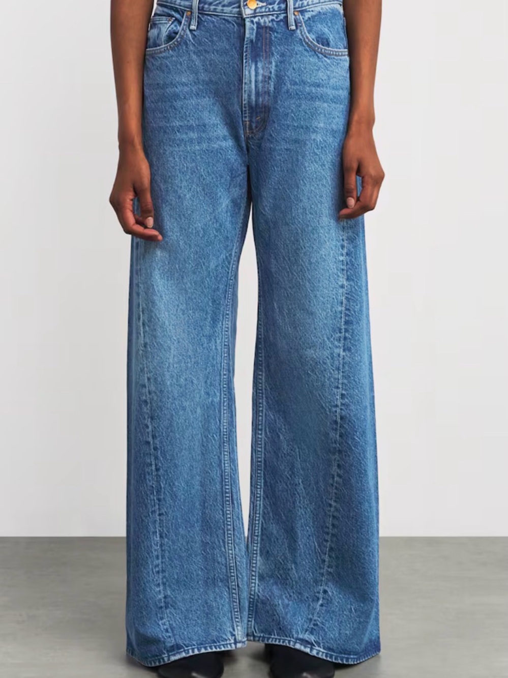 Mother Snacks! The lemon twist curved seam jean